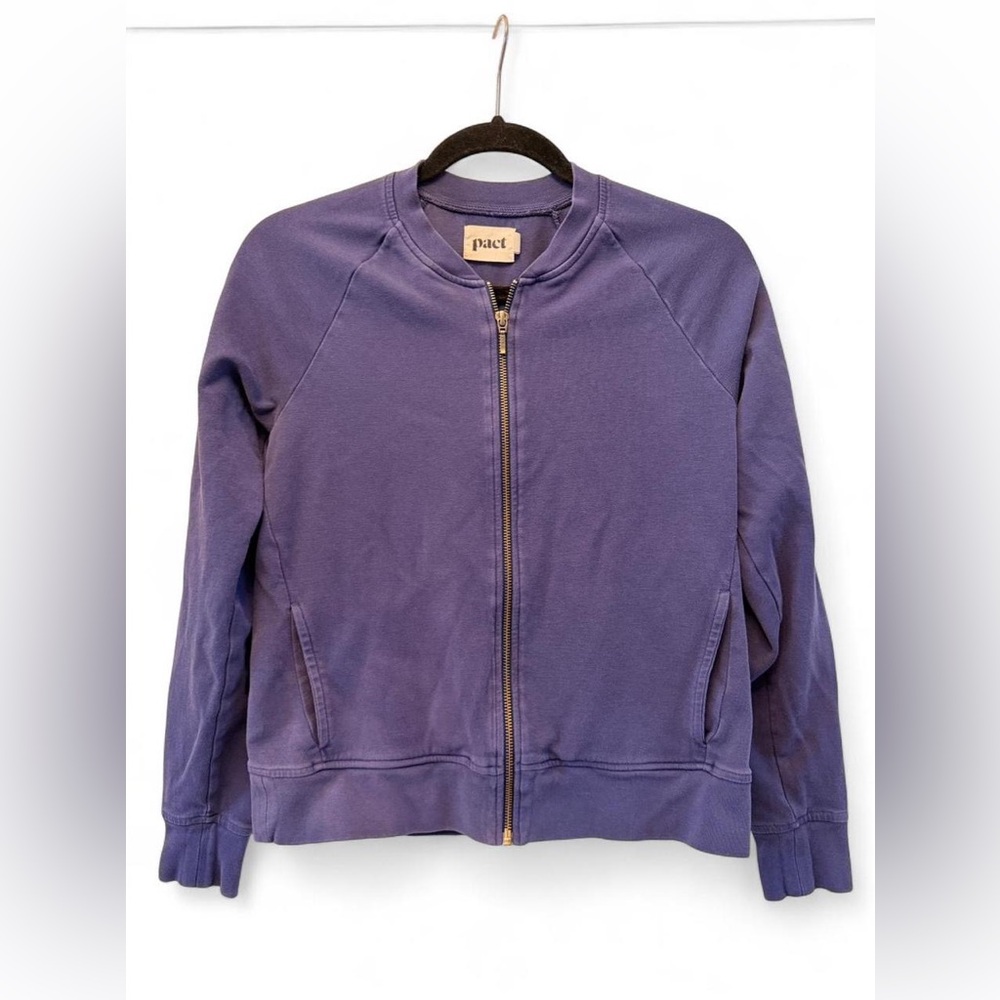 Pact Women’s Navy\Purple Zip Up-Size S